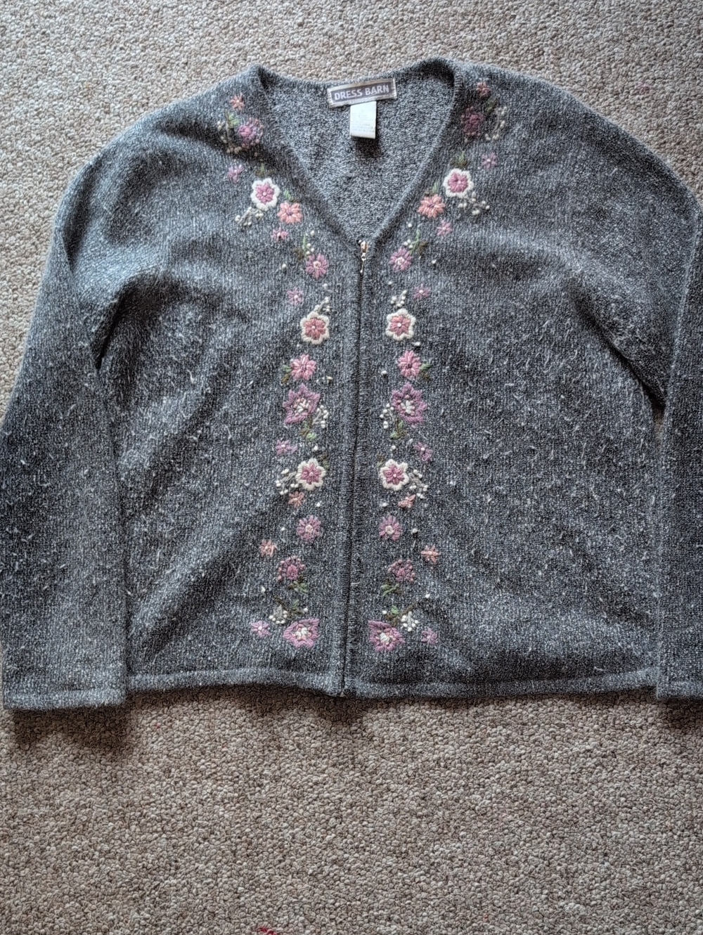 Silk Angora Wool Blend Dressbarn Gray Floral Embroidered V-Neck Zip Sweater